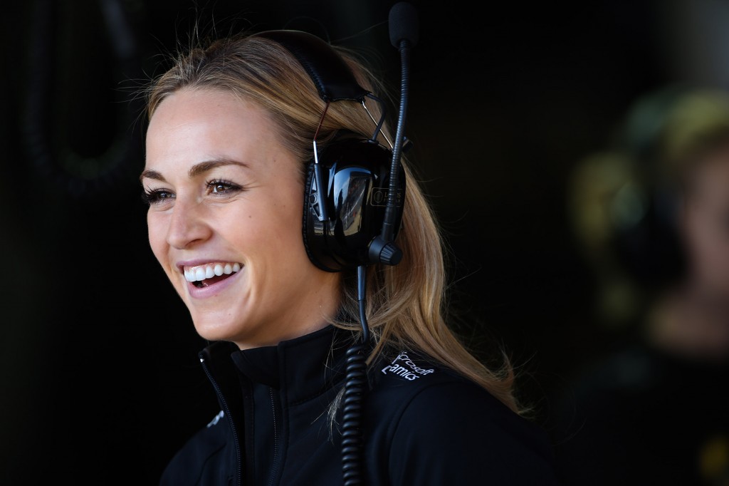 f1-gallery-carmen-01