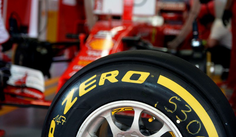 Pirelli-F1-Test-2017-Vergne-Maldonado