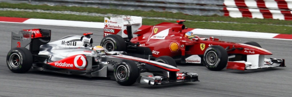 Lewis_Hamilton_and_Fernando_Alonso_2011_Malaysia_GP