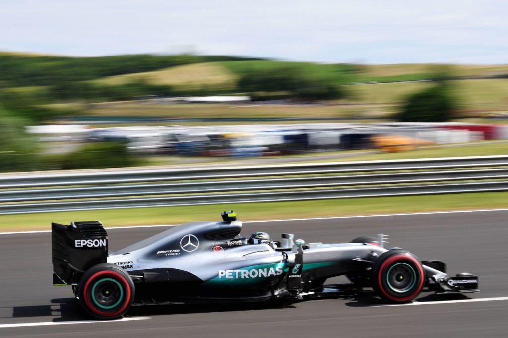2016 Hungarian Grand Prix, Friday