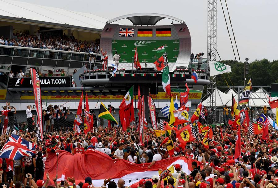 monza-F1-2016-podio