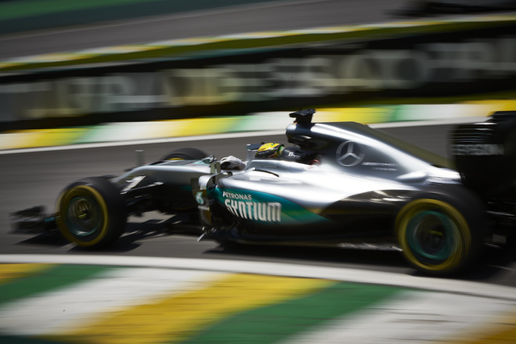 2016 Brazilian Grand Prix, Friday