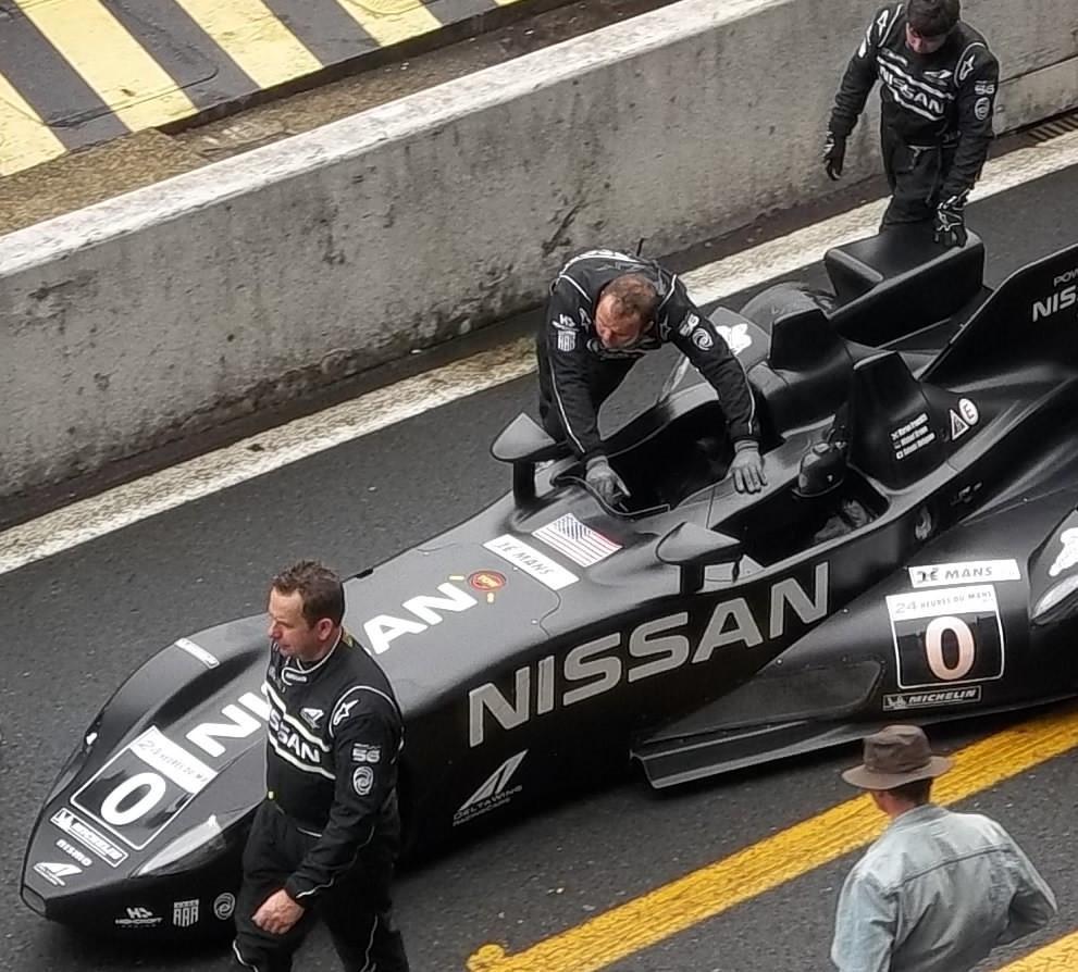 FOTO 2 wing car