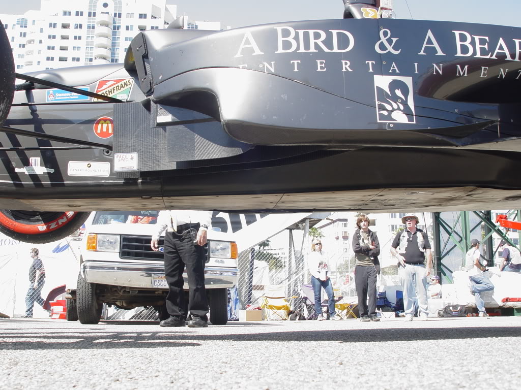 FOTO 4 wing car