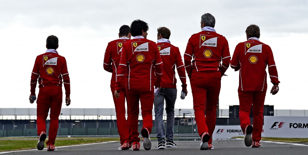 Ferrari_uk_2017