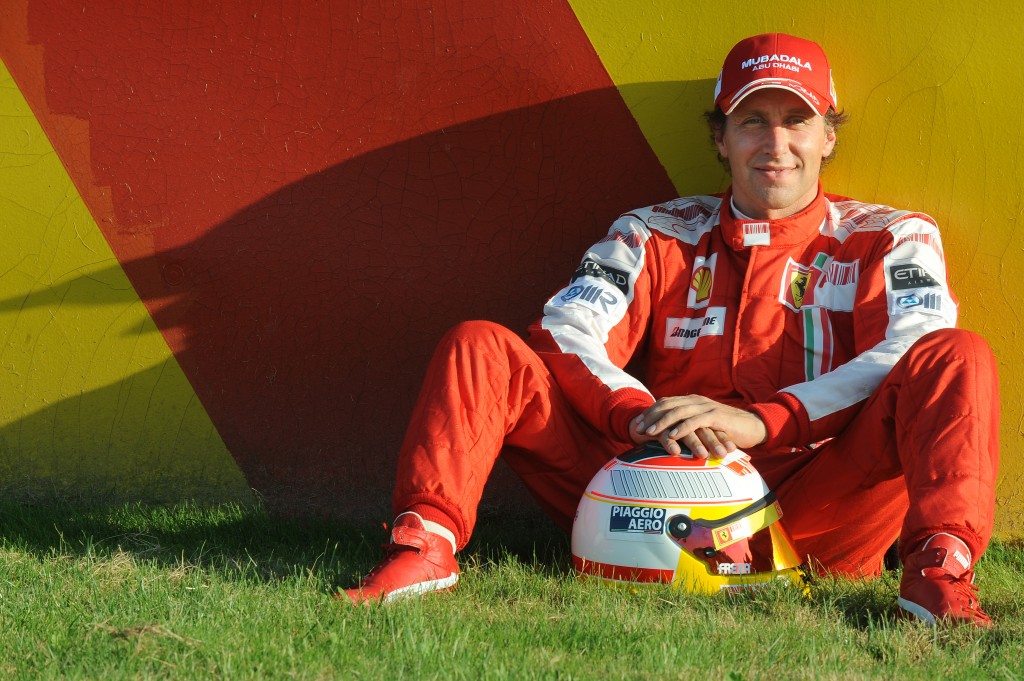 Luca_Badoer_Ferrari70_01